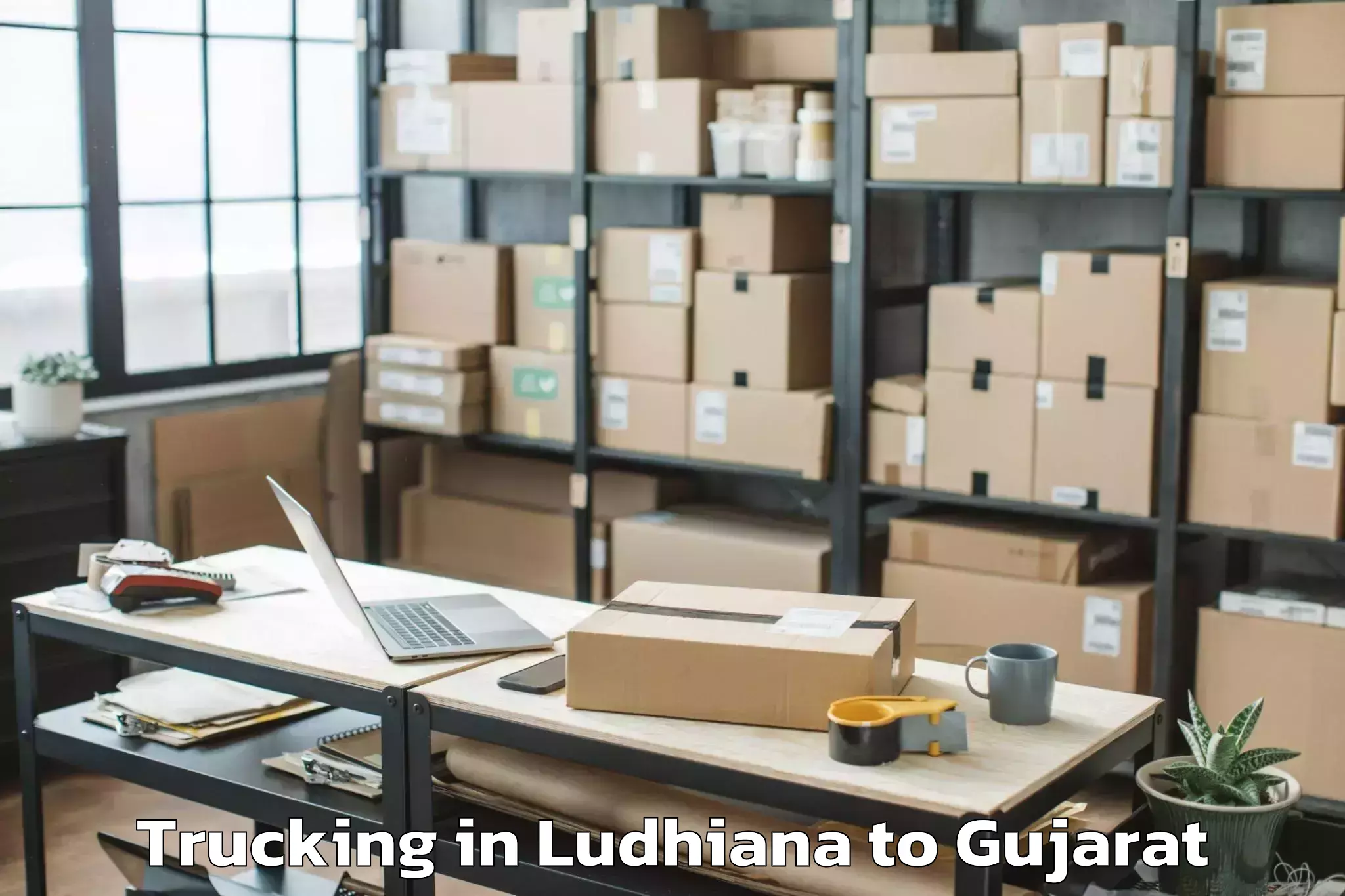 Efficient Ludhiana to Porbandar Airport Pbd Trucking